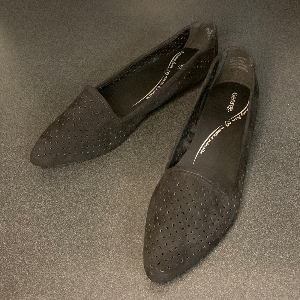 George | Stylish Black Perforated Flats